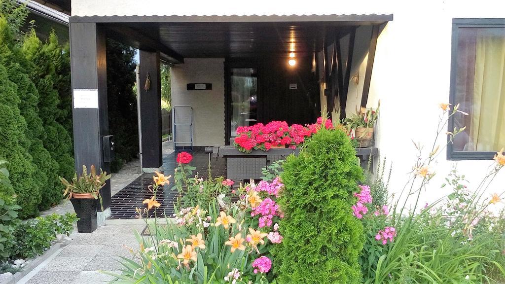 Aparthouse Ani Radovljica Exterior photo